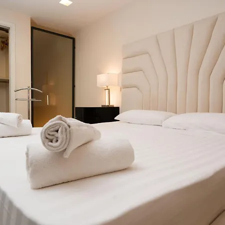 Loft Fontana Di Trevi Apartmán